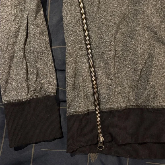 EUC Lululemon Om & Roam Pullover Heathered Speckled Black / Black - size 2 - Picture 5 of 16